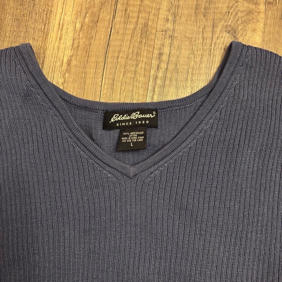 Eddie Bauer Slate Blue V-Neck Knit Top - Picture 2 of 4